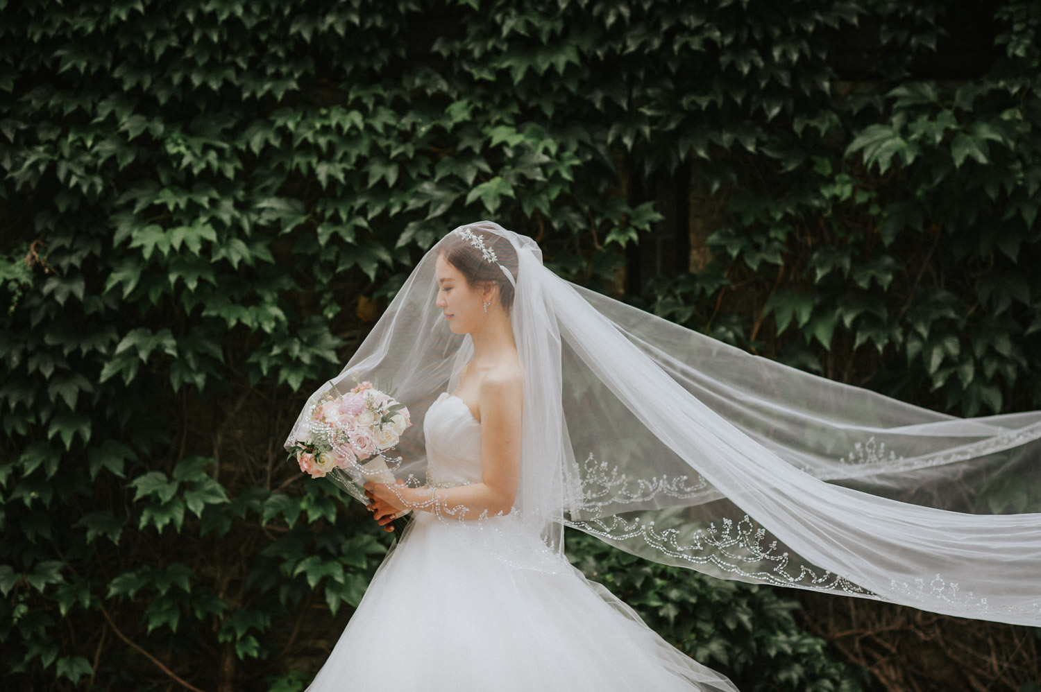 Toronto Old Mill Wedding bridal portrait