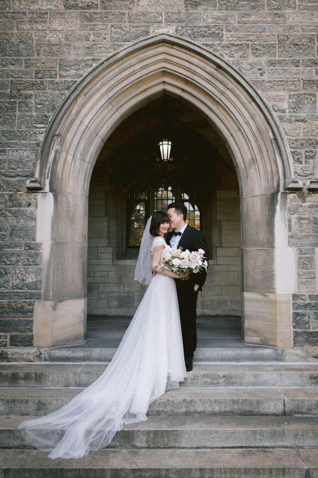 Hart House University of Toronto Wedding by the arches