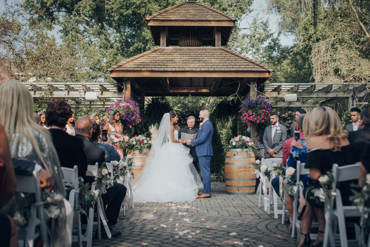 GTA Newmarket Madsens Wedding Photographer at the outdoor ceremony