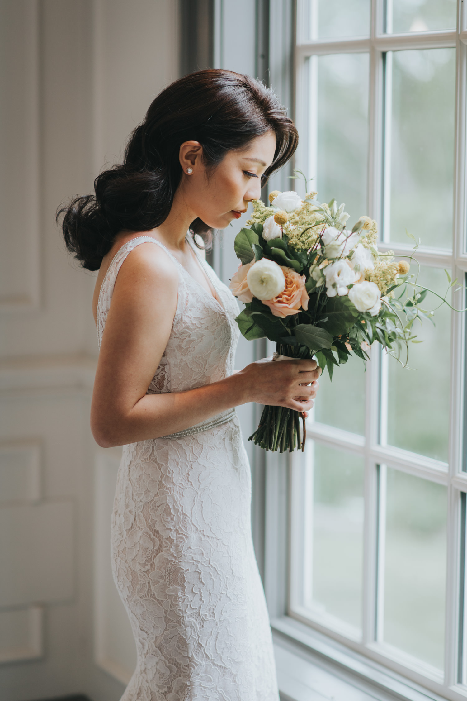 Doctor's House wedding bride getting ready floral bouquet
