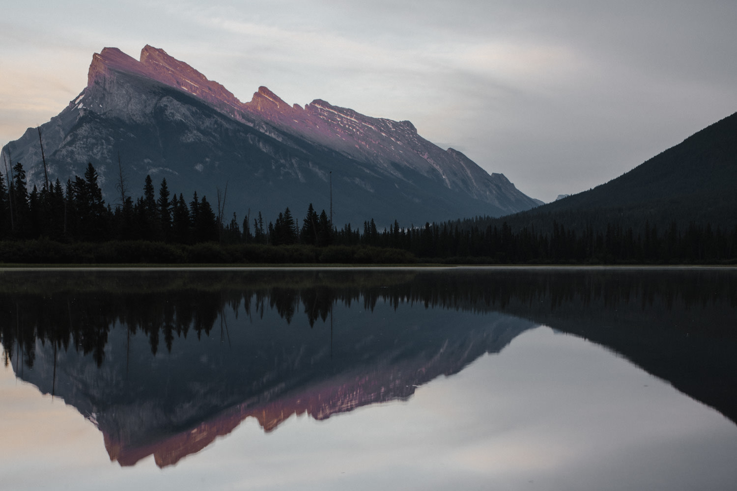 Banff National Park Vermillion lake