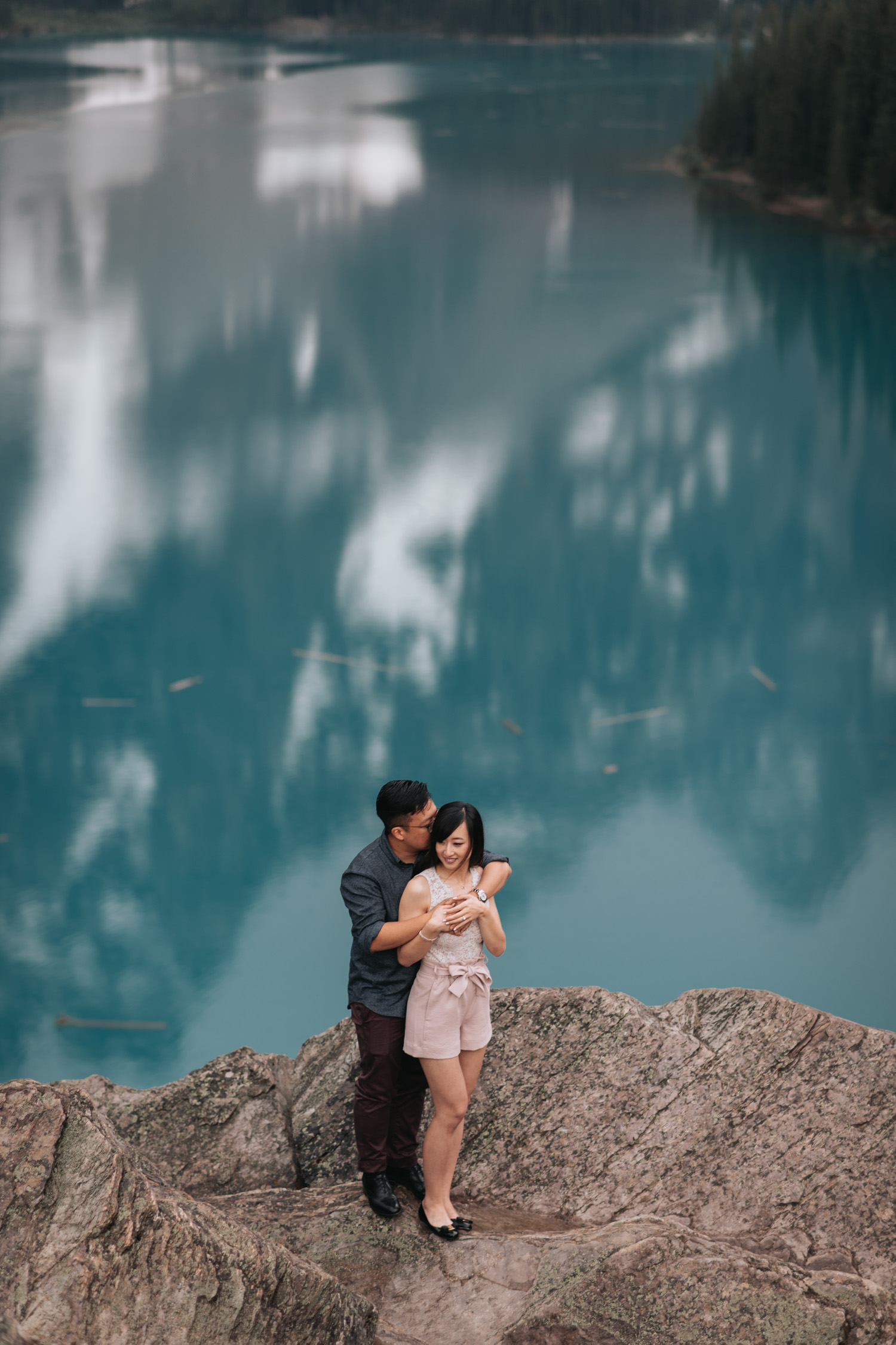 Banff national park aqua blue colour lake engagement