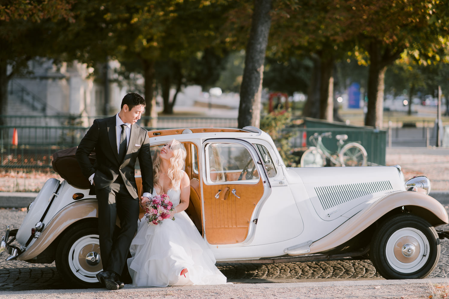 France Elopement with a vintage Citron