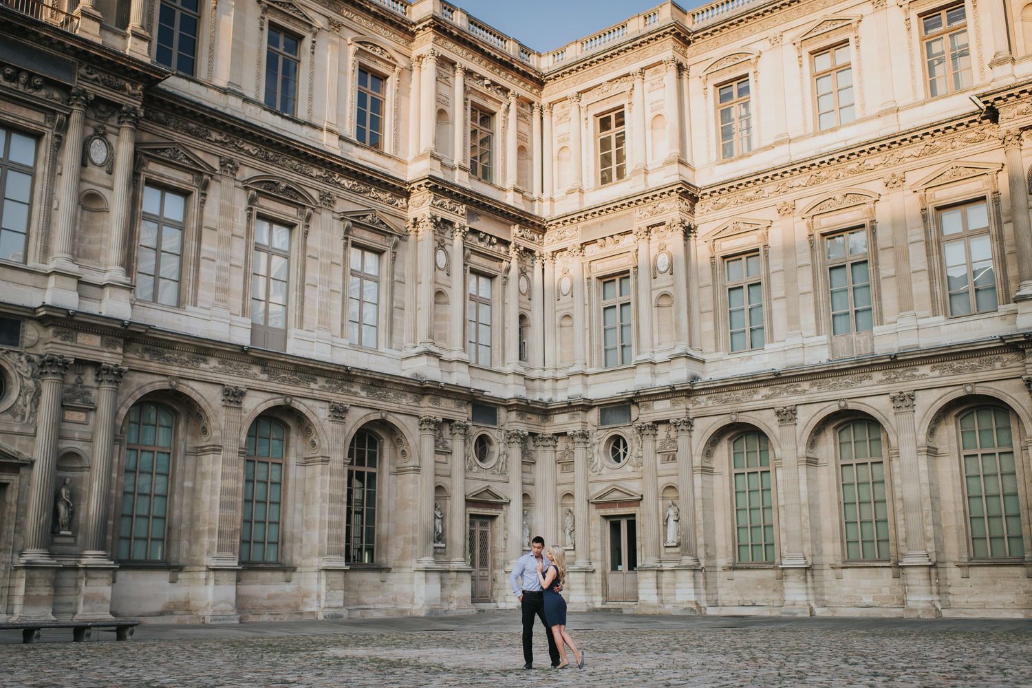 Paris Pre wedding photo at pavillon colbert