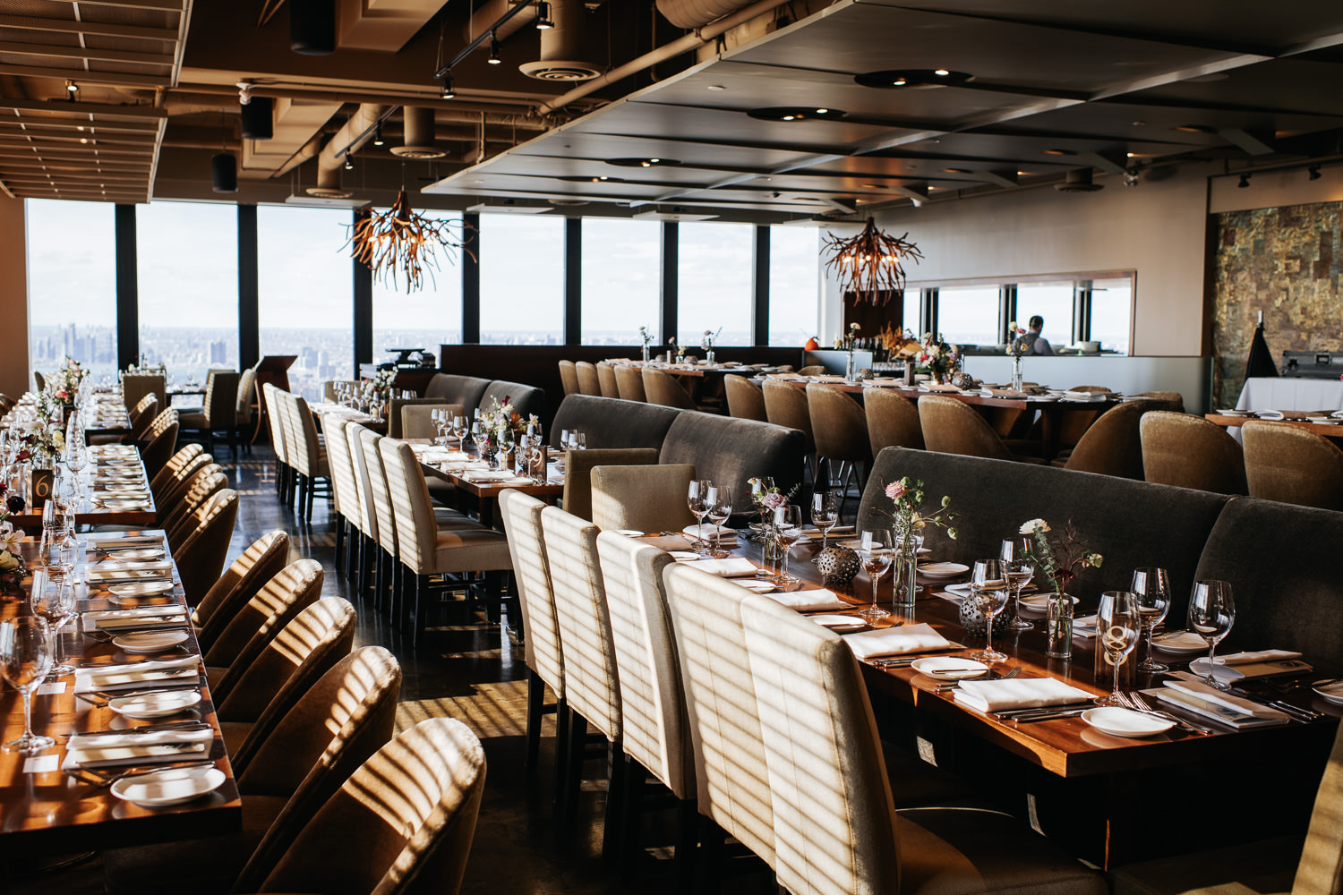 Canoe Restaurant Dining Room Decor