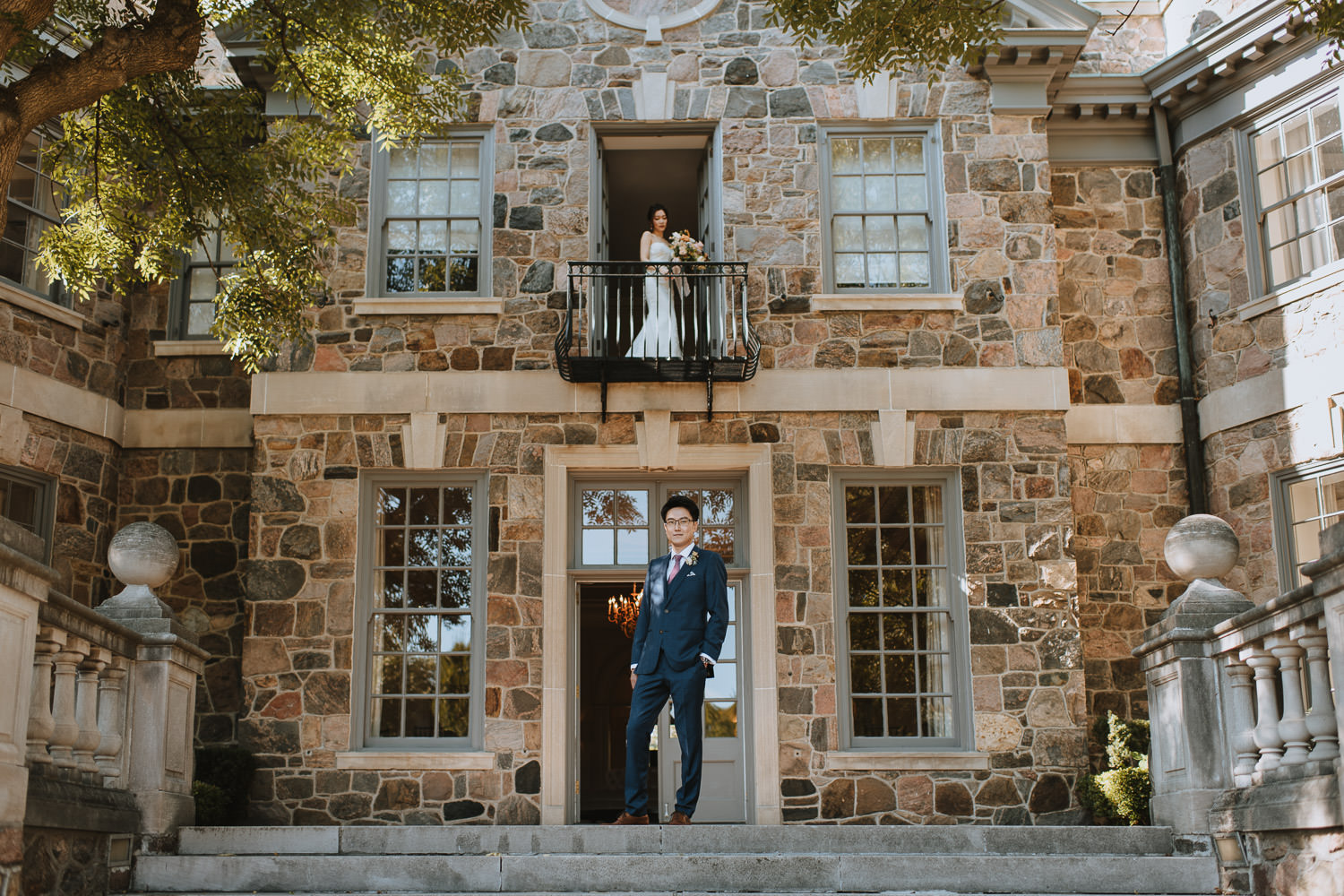 Wedding Photo at the balcony of Graydon Hall