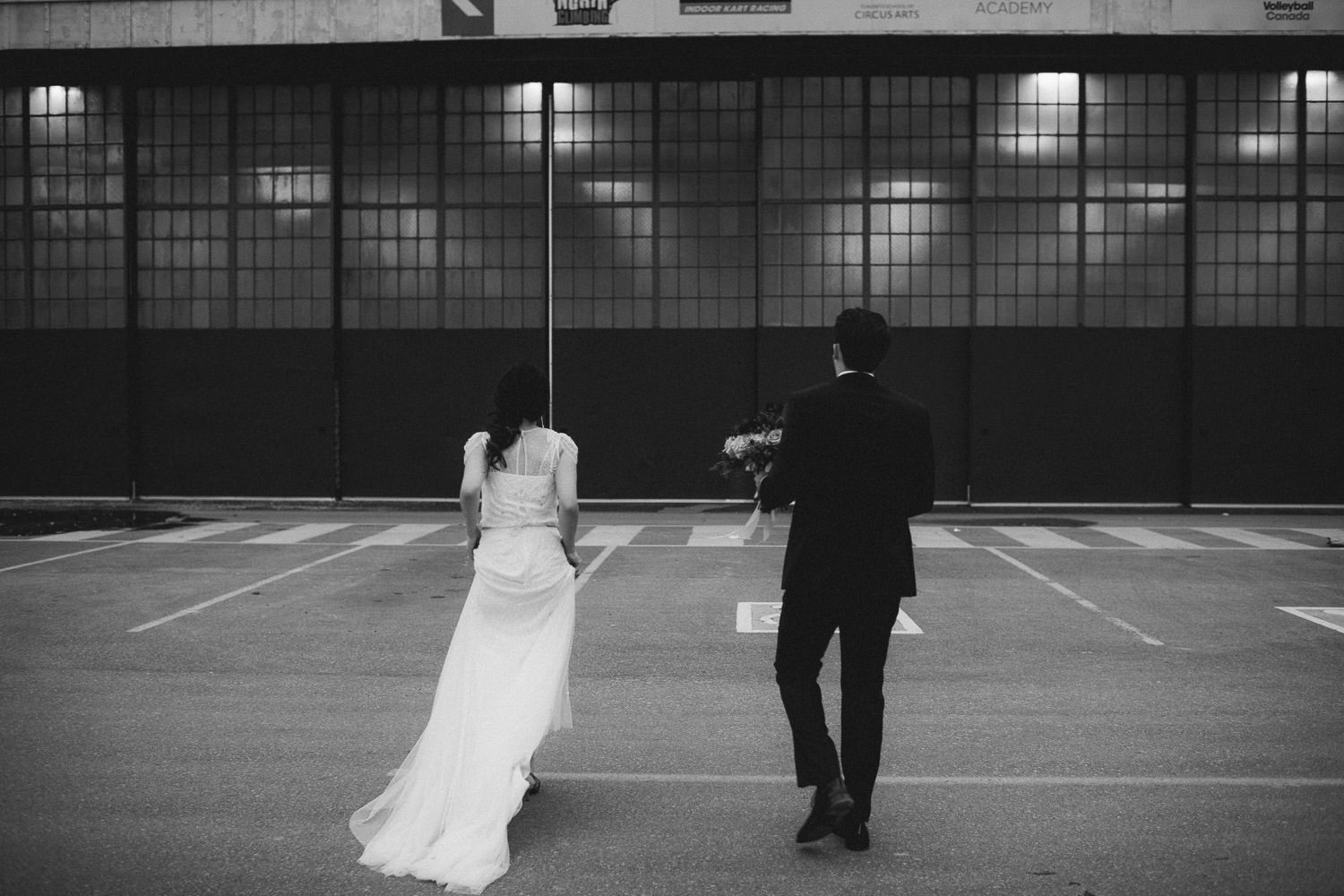 Toronto Downsview Park Wedding Photo