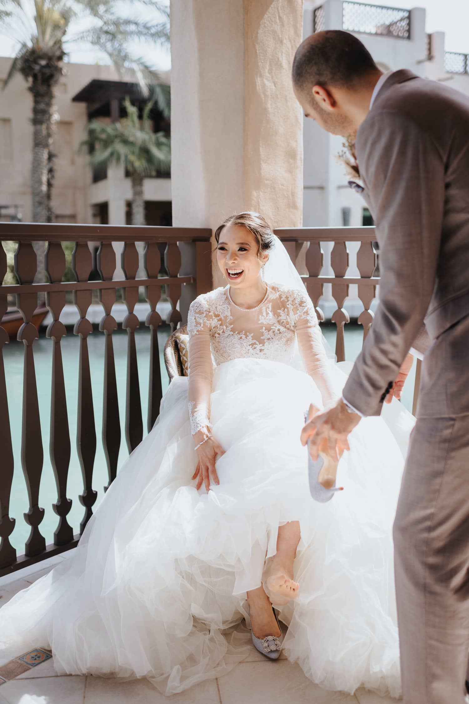 Luxury Dubai Wedding Jumeirah Al Qasr Getting Ready