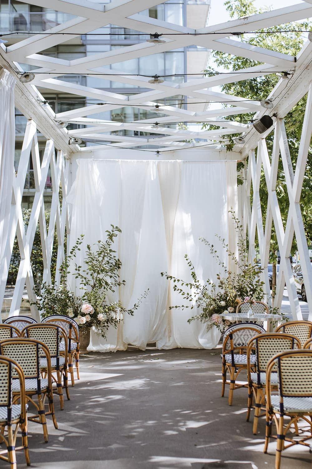 Toronto restaurant outdor Wedding 1hotel